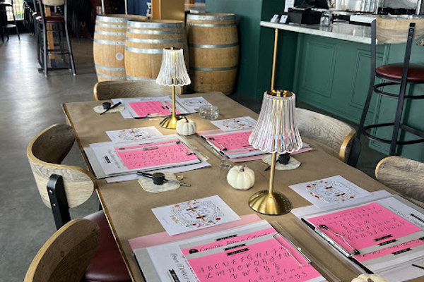 Modern Calligraphy for Beginners at Dale Vino